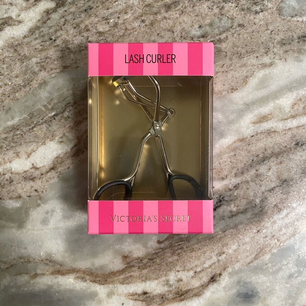 Victoria's Secret Lash Curler Pink and Silver